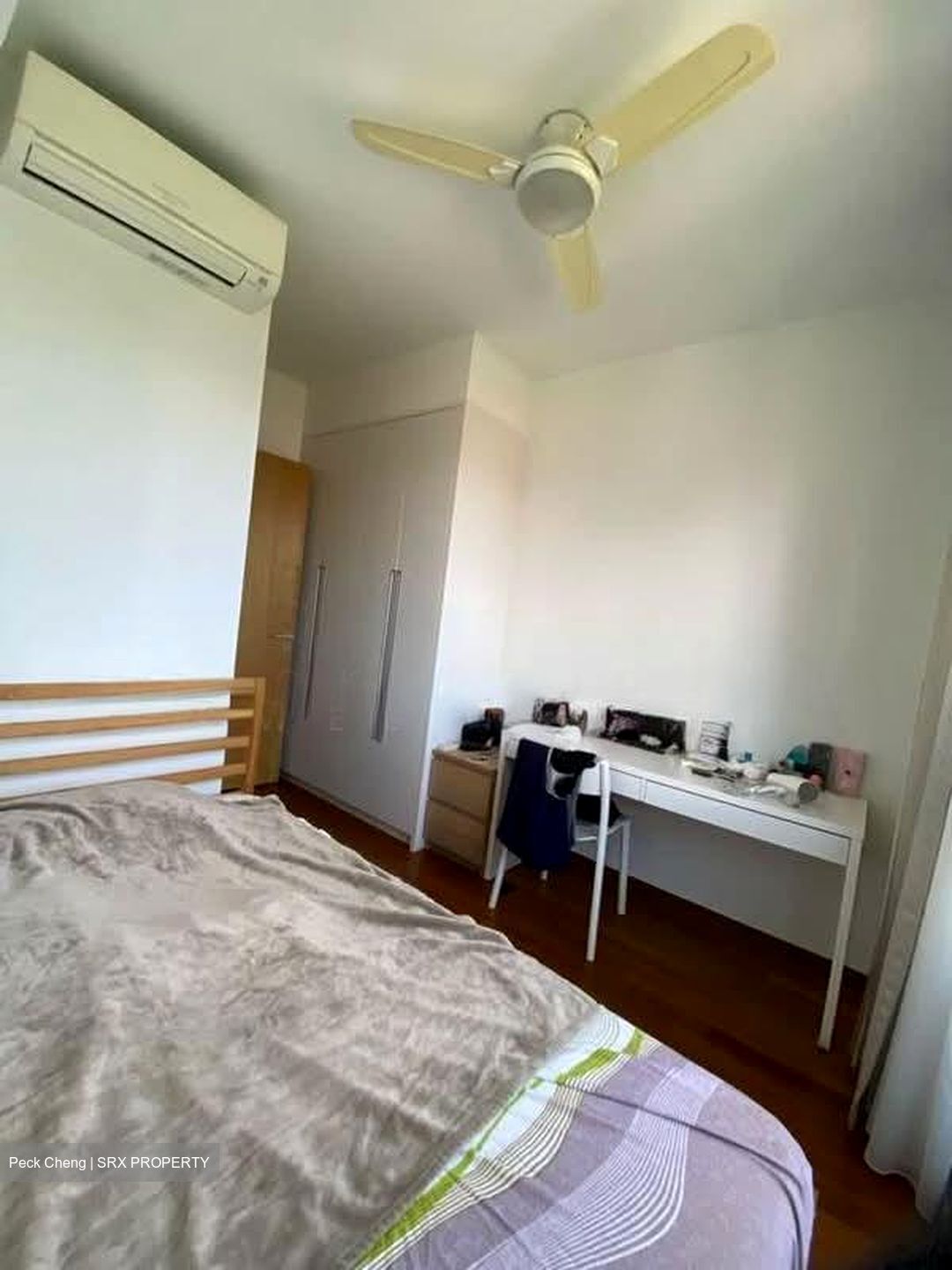 Sant Ritz (D13), Condominium #581209481